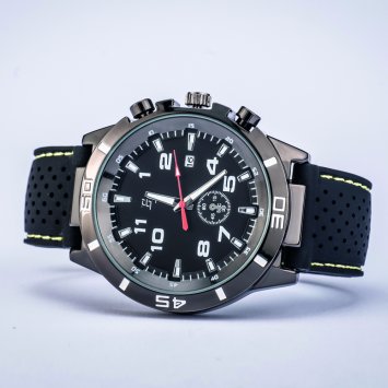 DER MASKULINE SPORT-CHRONOGRAPH