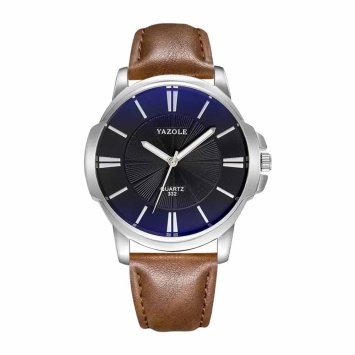 Montre pour homme avec bracelet en cuir noir