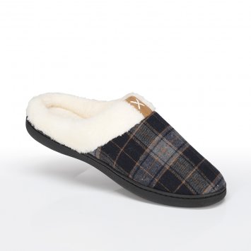 Chaussons à semelle mémoire de forme