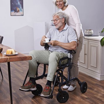 Rollator et fauteuil roulant OZR 210 2 en 1