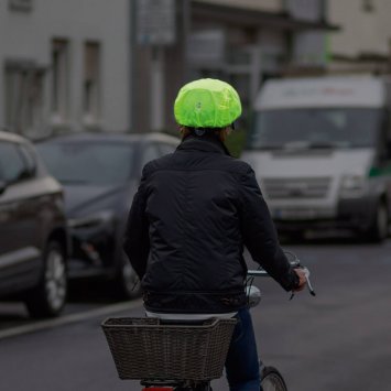 Atmungsaktiver Helmüberzug