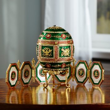 Napoleonisches Schmuckei