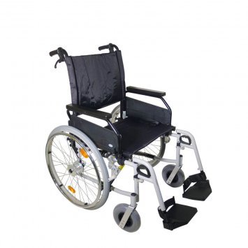 Rollstuhl Rotec mit Trommelbremse