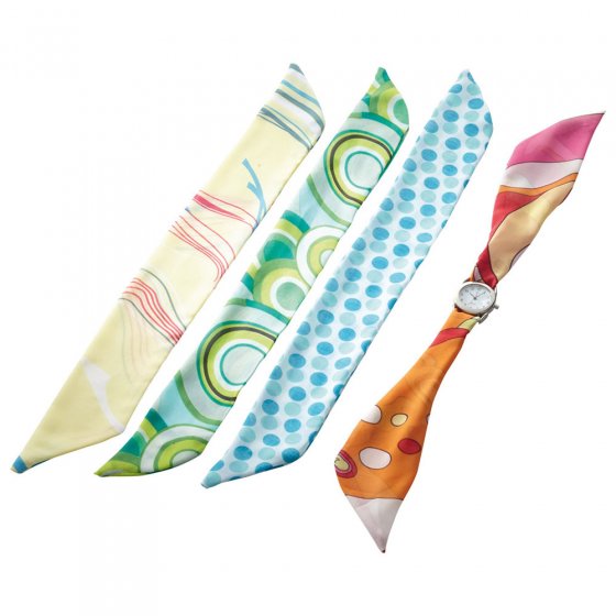 Montre avec quatre bandes textiles