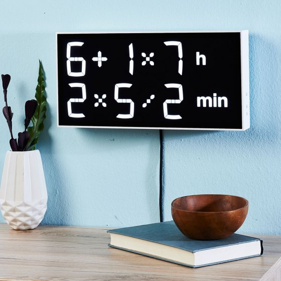 Digitale LED-Uhr „AlbertClock“ 