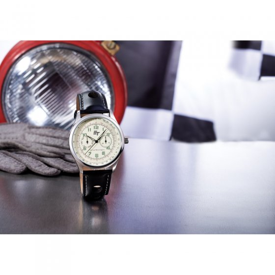 Ihr Geschenk: Sportive Rallye-Uhr 