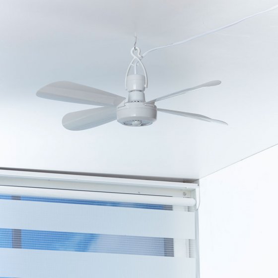 Ventilateur de plafond mobile 