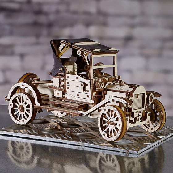 Maquette en bois « Tin Lizzie » 