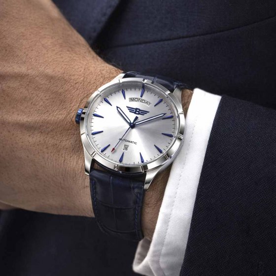 Montre pour homme argentée 