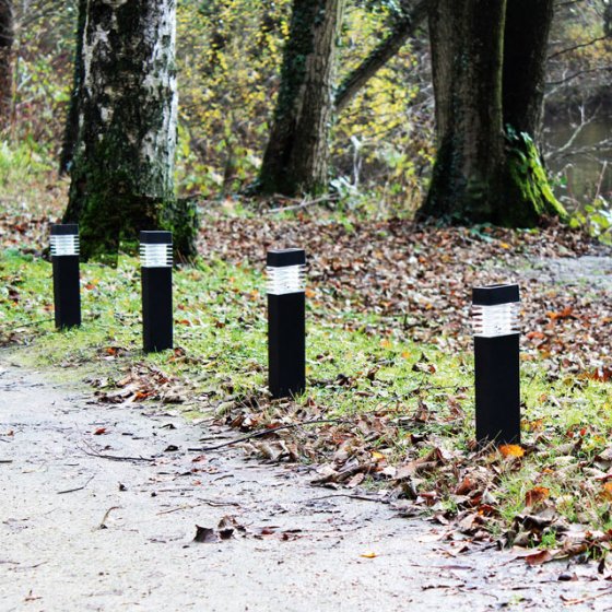 Éclairage de sentier à LED 