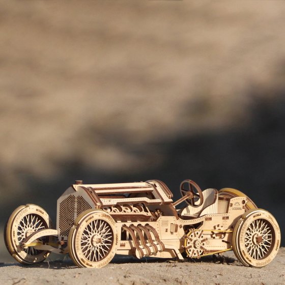 Holzmodell „Grand Prix Rennwagen“ 