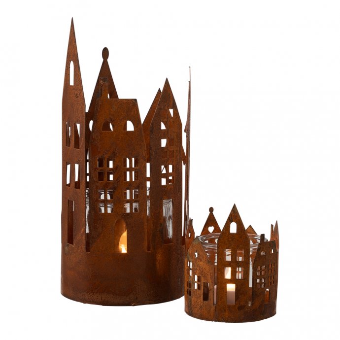 Rosthäuschen mit Kerzenglas