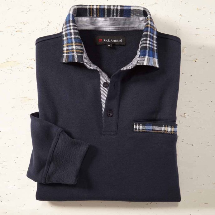 Thermosweater mit Kontrasten