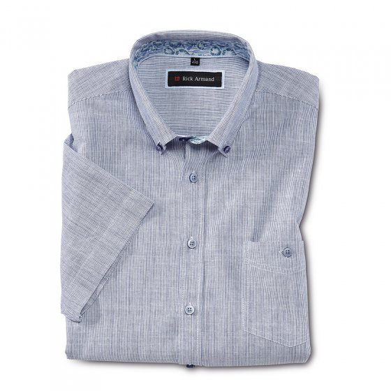 Chemise à rayures tendance 