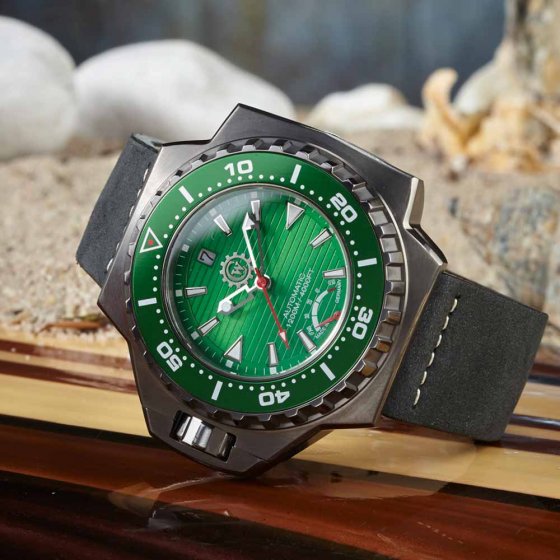 Montre automatique  "CW Diver" 