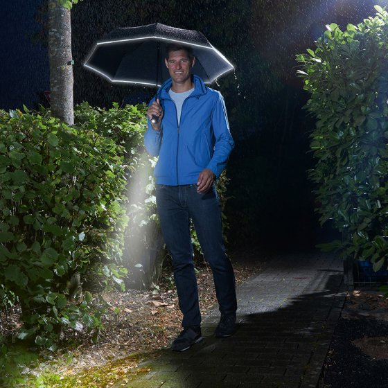 Automatischer Regenschirm mit 180°-Taschenlampe 