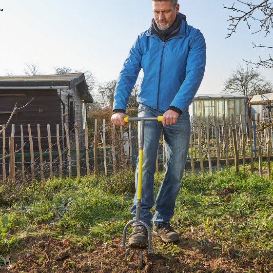 Cultivateur manuel pour alléger l'effort 