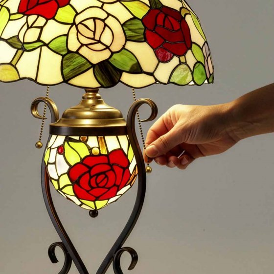 Lampe de table « Roses » style Tiffany 