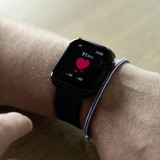 Montre connectée intelligente 