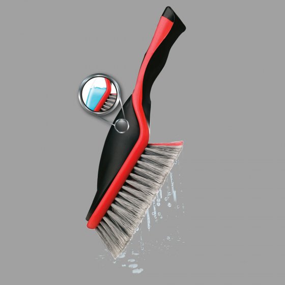 Brosse de nettoyage avec réservoir d'eau 