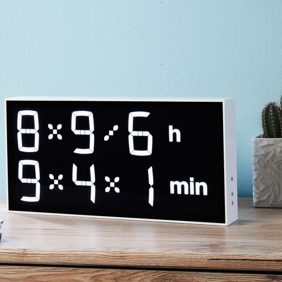 Digitale LED-Uhr „AlbertClock“ 