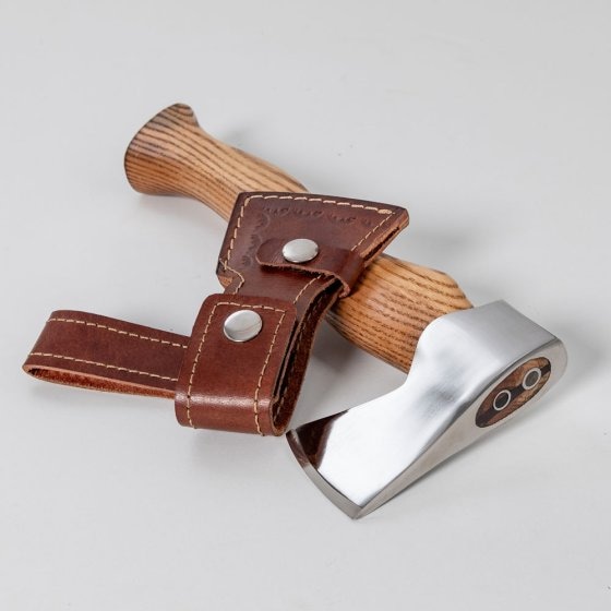 Handaxt mit Leder-Etui 