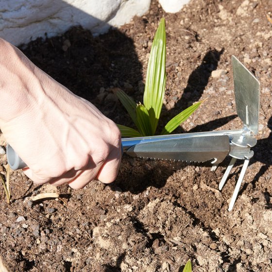 Outil de jardin multifonction 