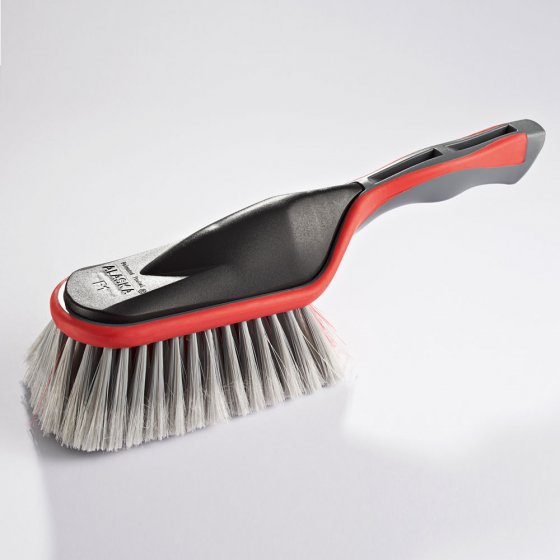 Brosse de nettoyage avec réservoir d'eau 