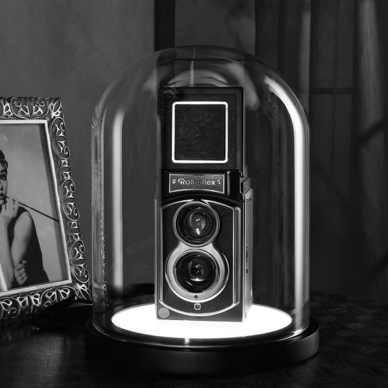 Illuminierter Glasdom „Highlight”
