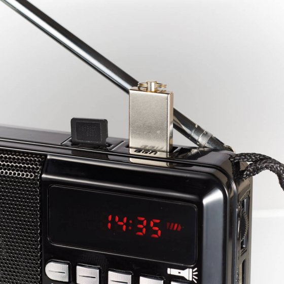 Radio multifonctions avec lampe 