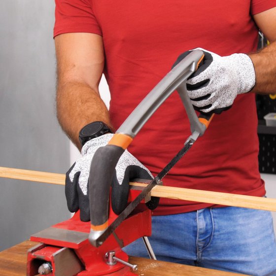 Schnittschutzhandschuhe mit Extra-Grip