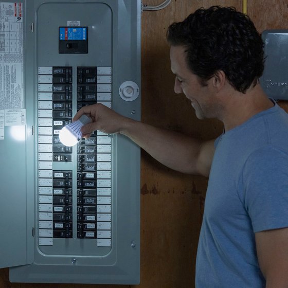 Ampoule avec télécommande 