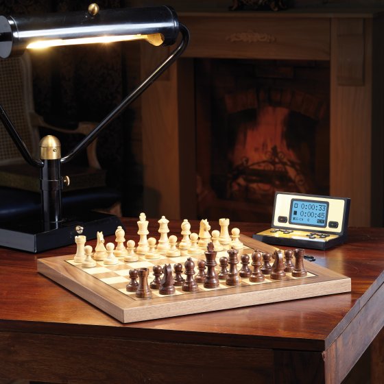 Jeu d'échecs électronique avec reconnaissance de pion 