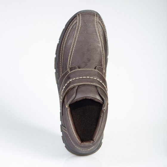 Bottines à fermeture auto-agrippante et membrane climatisante