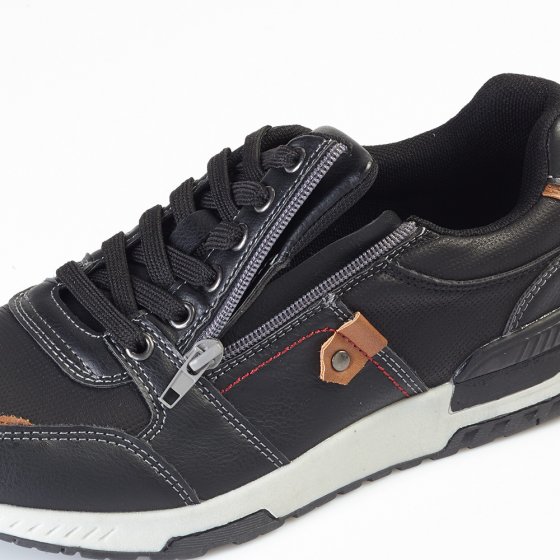Sportiver Sneaker mit Reißverschluss 
