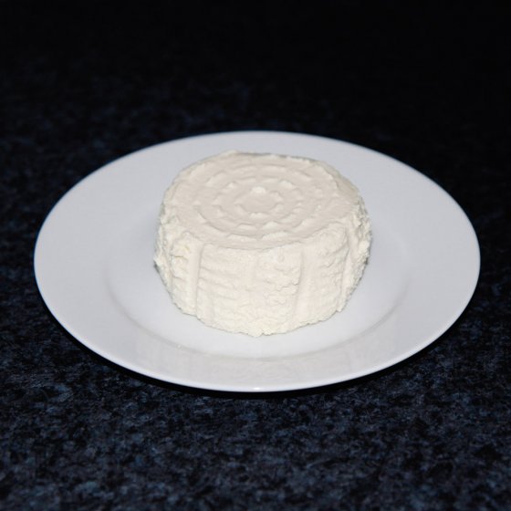 Appareil pour préparation de fromage frais