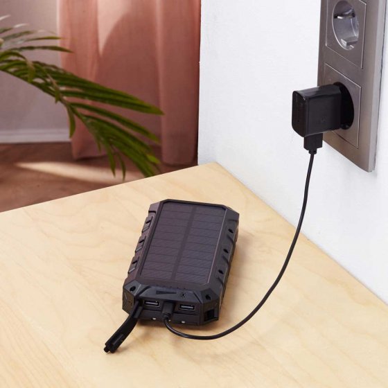 Chargeur solaire