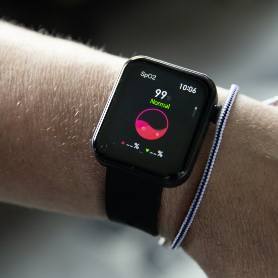 Montre connectée intelligente 