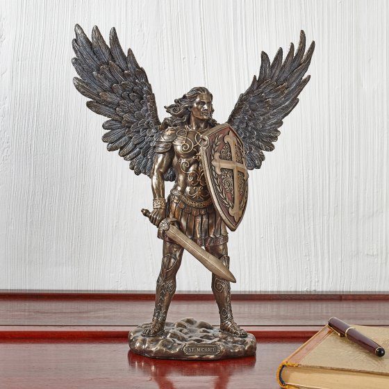 Statue „Erzengel Michael“ 