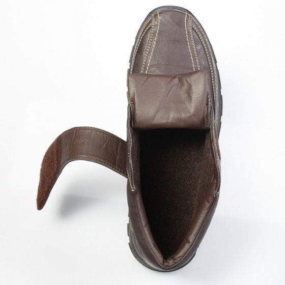 Bottines à fermeture auto-agrippante et membrane climatisante