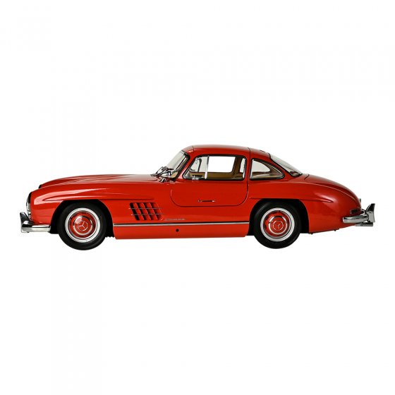 Modellbaus. Mercedes 300SL 