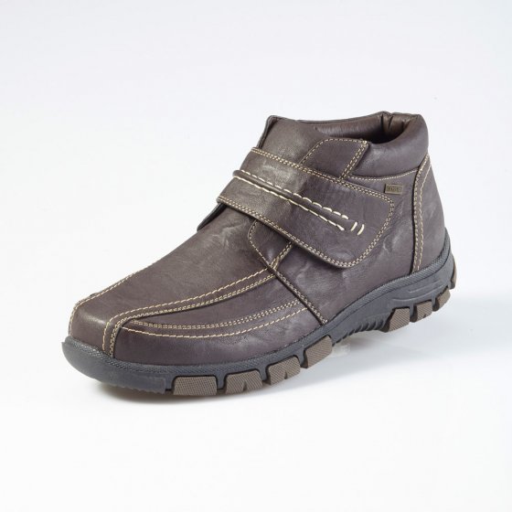 Bottines à fermeture auto-agrippante et membrane climatisante