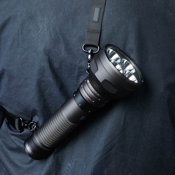 Lampe ultra puissante 12.000 lumens 